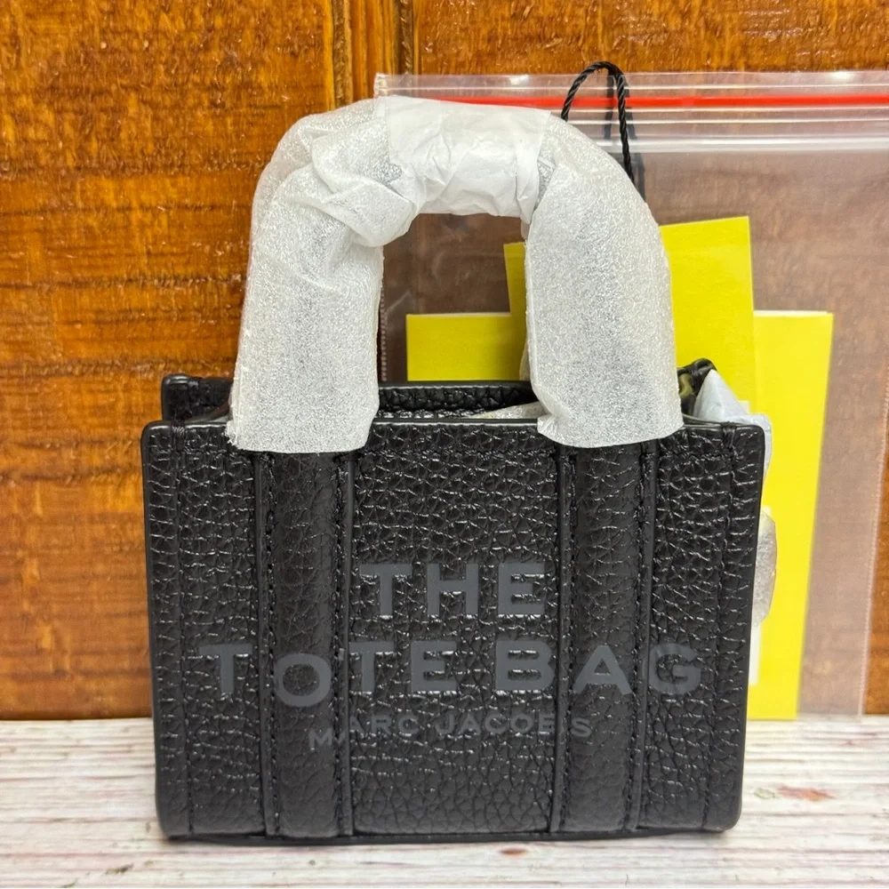 Marc Jacobs The Nano Tote Bag Charm - Black - Picture 1 of 3